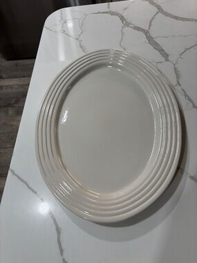 The Pampered Chef Cream Oval Serving Platter